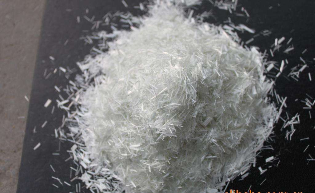 使用無(wú)堿玻璃纖維時(shí)要注意哪些事項(xiàng)？